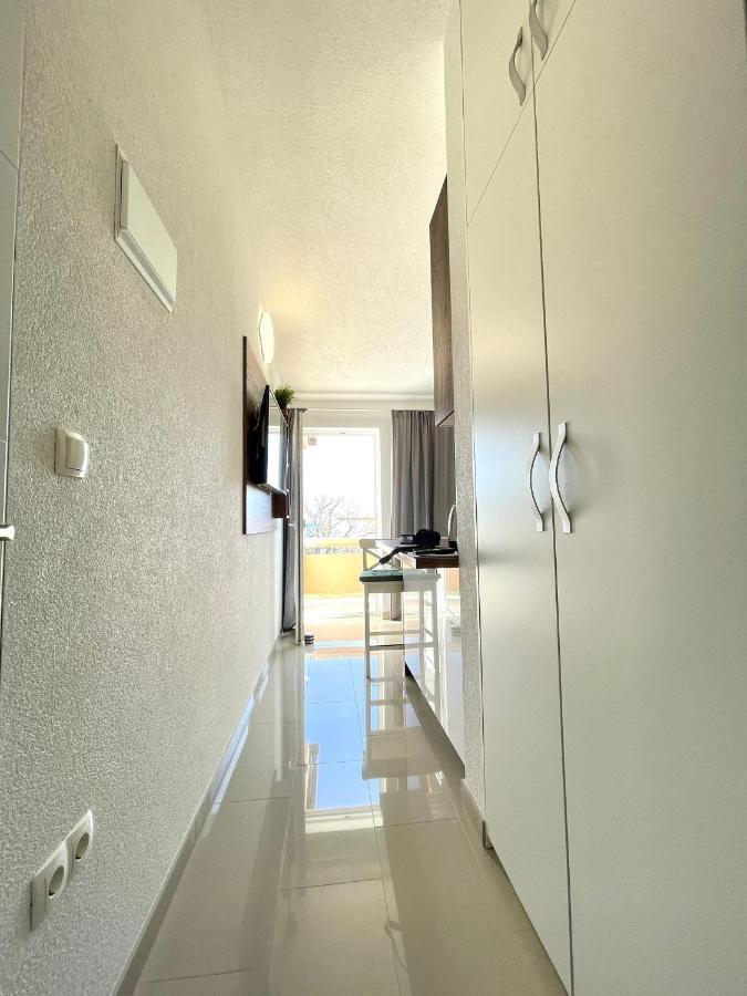 Apartment Larus Vir Dış mekan fotoğraf